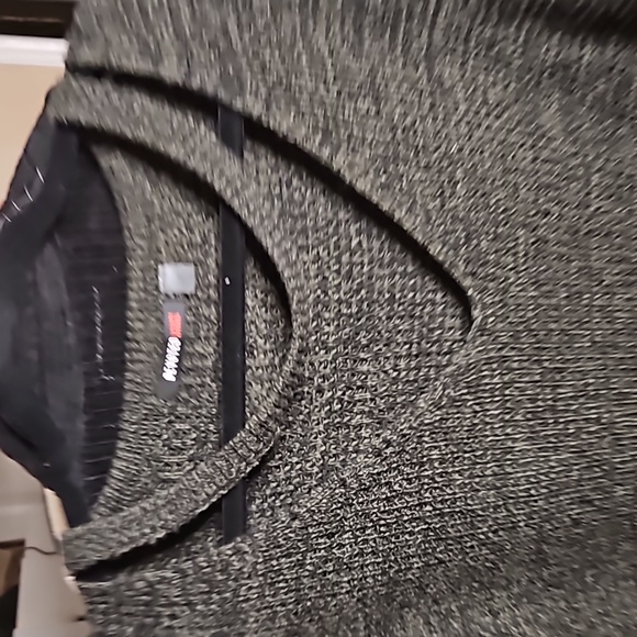 🛍Devoted Luxury Apparel - Picture 7 of 10